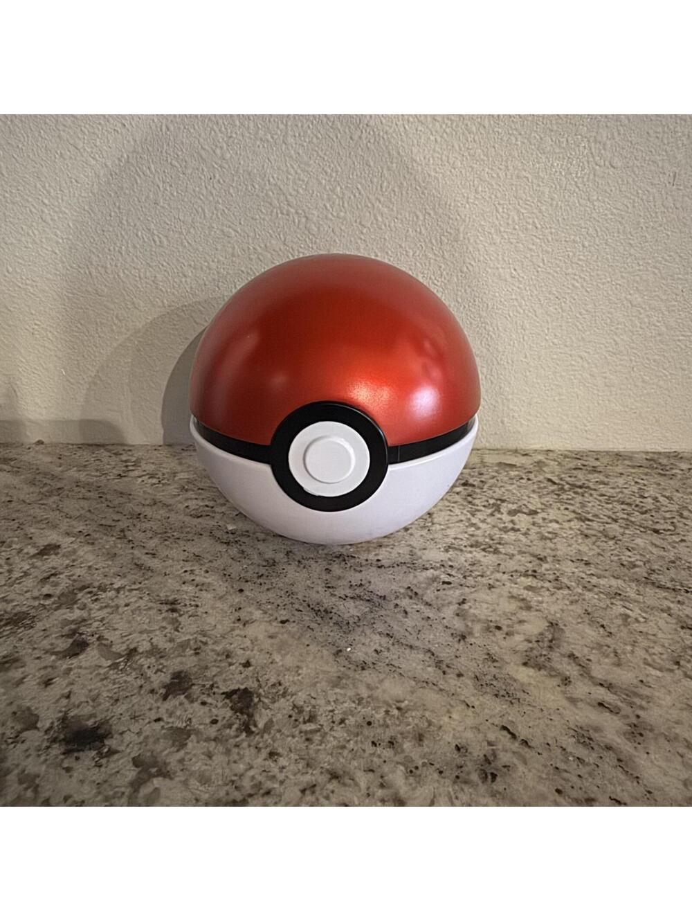 Pokemon Metal Pokeball Tin 4.5" Red & White Collectible With 45+‎ Cards